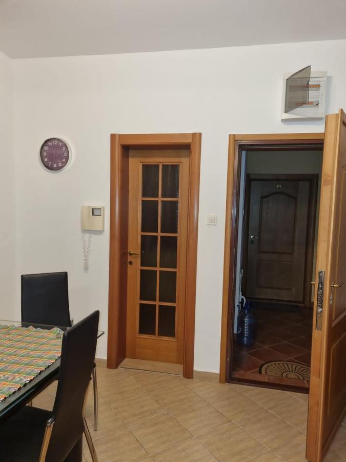 Apartments Sneza Risan Εξωτερικό φωτογραφία