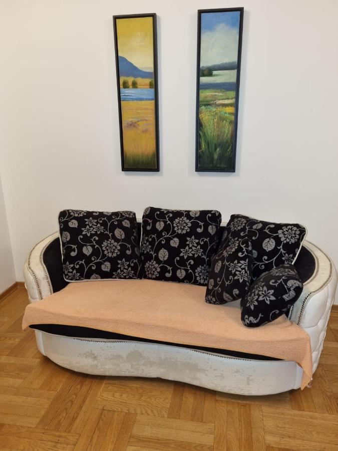 Apartments Sneza Risan Εξωτερικό φωτογραφία