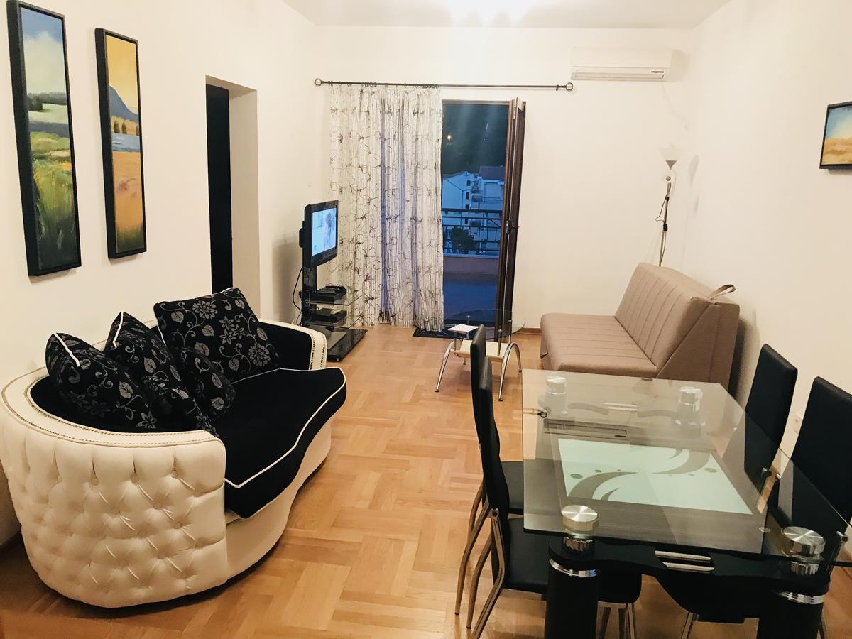 Apartments Sneza Risan Εξωτερικό φωτογραφία