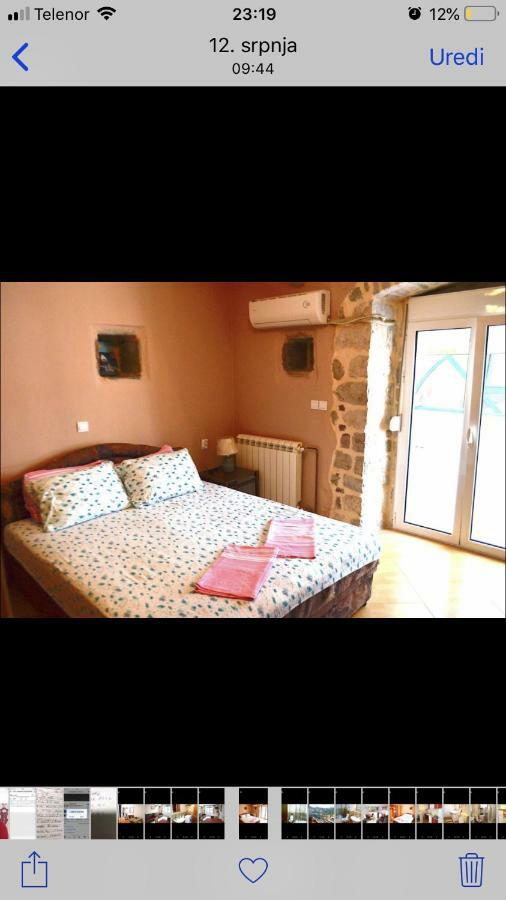 Apartments Sneza Risan Εξωτερικό φωτογραφία